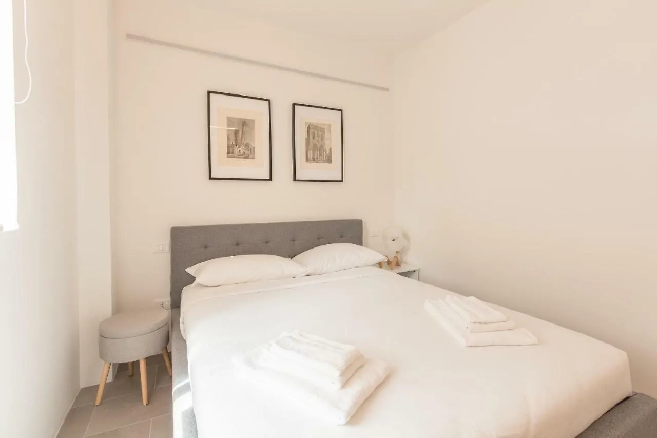 Realkasa Bianca Apartment Bologna 0*,